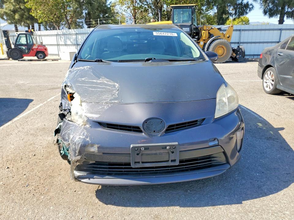 2014 Toyota Prius VIN JTDKN3DUXE0379136 COPART salvage auction — FRONT END, Salvage Title, sold $150 on 2026-07-21 (photo 5)