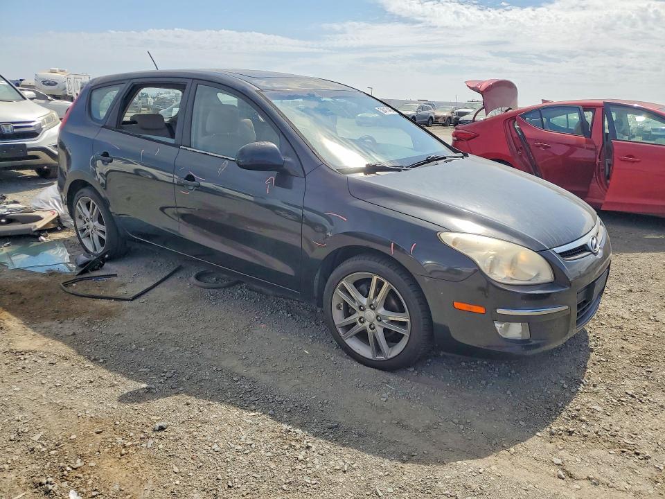 2009 Hyundai Elantra VIN KMHDC86E29U040267 COPART salvage auction — SIDE, CA - SALVAGE CERTIFICATE, sold $600 on 2026-07-24 (photo 4)