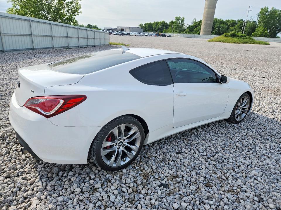 2013 Hyundai Genesis VIN KMHHU6KJ2DU080542 COPART salvage auction — NORMAL WEAR, Il - Certificate Of Title, sold $3,500 on 2026-07-07 (photo 3)
