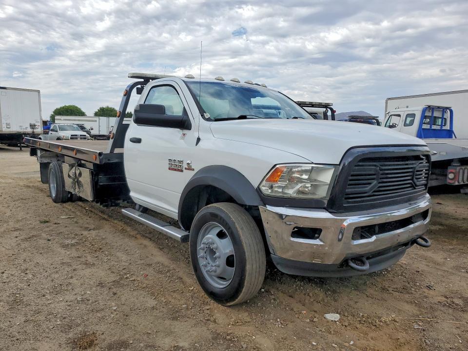 2018 Ram 5500 VIN 3C7WRMDL1JG280264 COPART salvage auction — MINOR DENT/SCRATCHES, Ca - Dis/Dlr/Exp Only Clean Title, sold $9,900 on 2026-07-16 (photo 4)