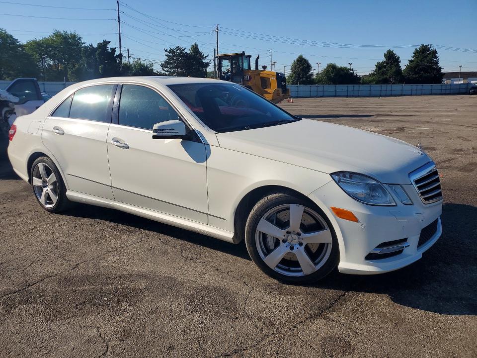 2012 Mercedes-benz E-class VIN WDDHF9BB6CA606315 COPART salvage auction — SIDE, OH - CERT OF TITLE-SALVAGE, sold $300 on 2026-07-29 (photo 4)