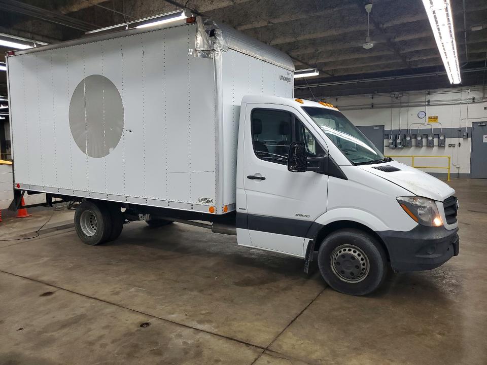 2015 Mercedes-benz Sprinter VIN WDAPF4CC5F9627441 COPART salvage auction — MINOR DENT/SCRATCHES, Il - Certificate Of Title (P), sold $2,500 on 2026-07-29 (photo 4)
