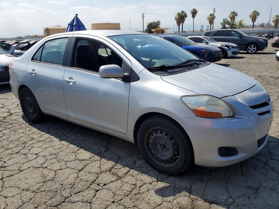 2008 Toyota Yaris VIN JTDBT923781231205 COPART salvage auction — NORMAL WEAR, Ca - Dis/Dlr/Exp Only Clean Title, sold $625 on 2026-07-09 (photo 4)