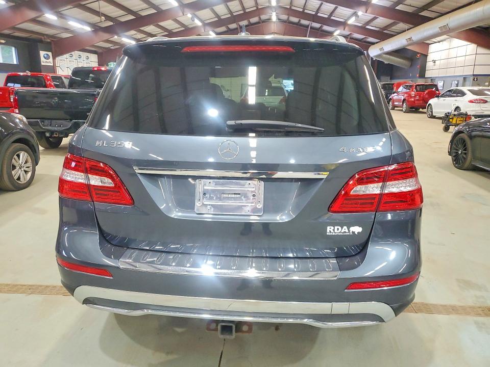 2015 Mercedes-benz M-klasse VIN 4JGDA5HB4FA489390 COPART salvage auction — MINOR DENT/SCRATCHES, Wv - Certificate Of Title, sold $7,900 on 2026-07-10 (photo 6)