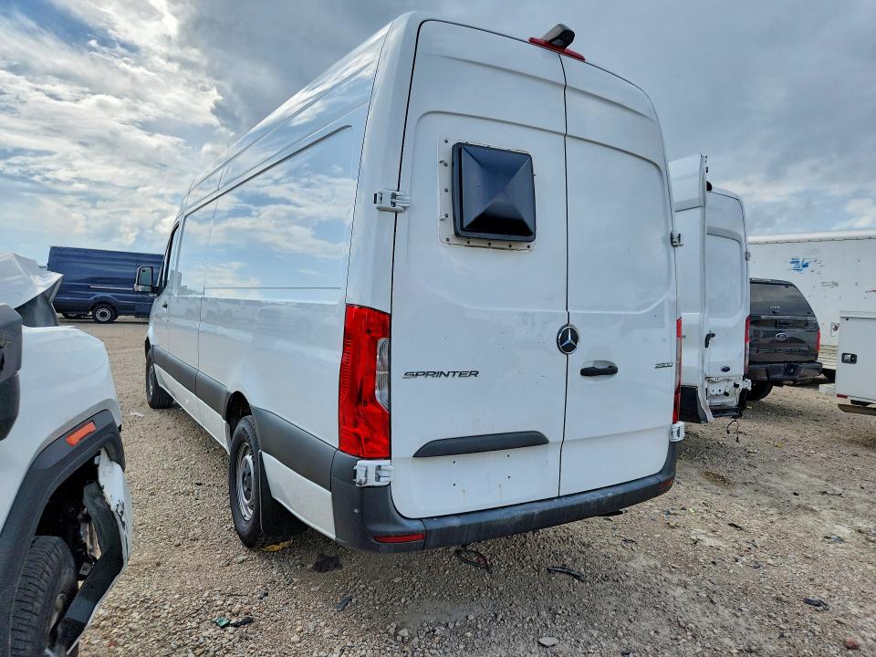 2023 Mercedes-benz Sprinter VIN W1Y40CHYXPT143121 COPART salvage auction — MINOR DENT/SCRATCHES, Ga - Certificate Of Title (P), sold $13,900 on 2026-07-30 (photo 2)