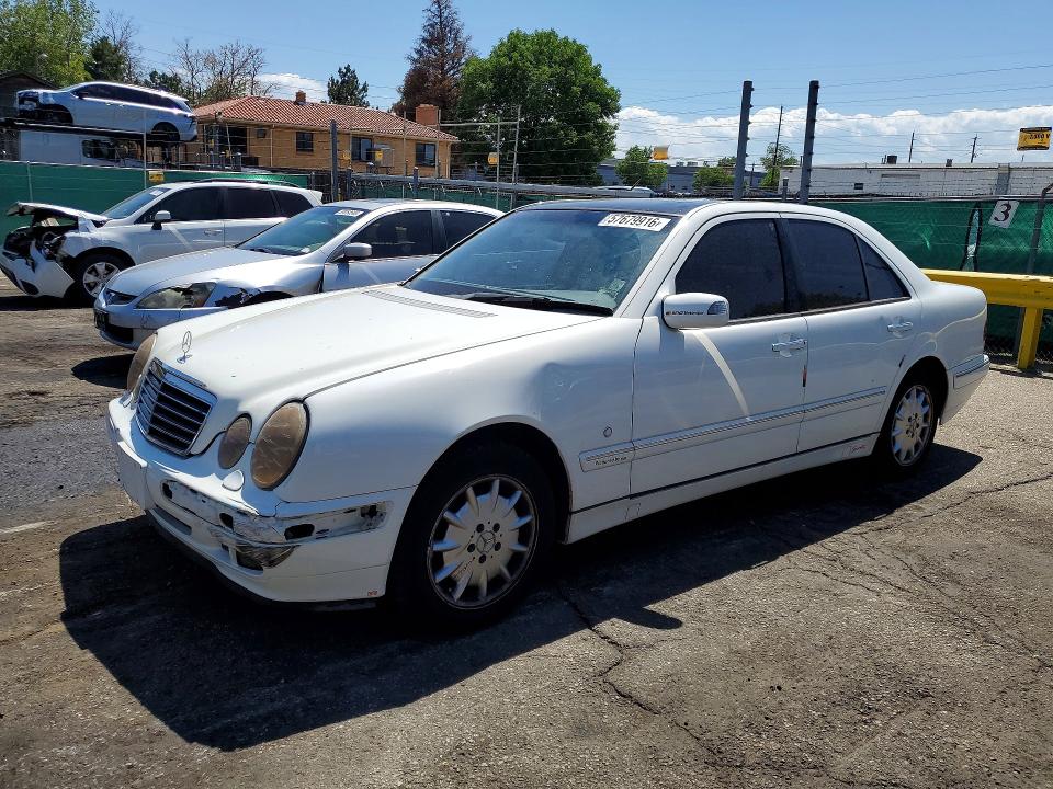 2000 Mercedes-benz E-class VIN WDBJF82J1YX036370 COPART salvage auction — REAR END, Co - Public - Salvage Title, sold $325 on 2026-07-07 (photo 1)