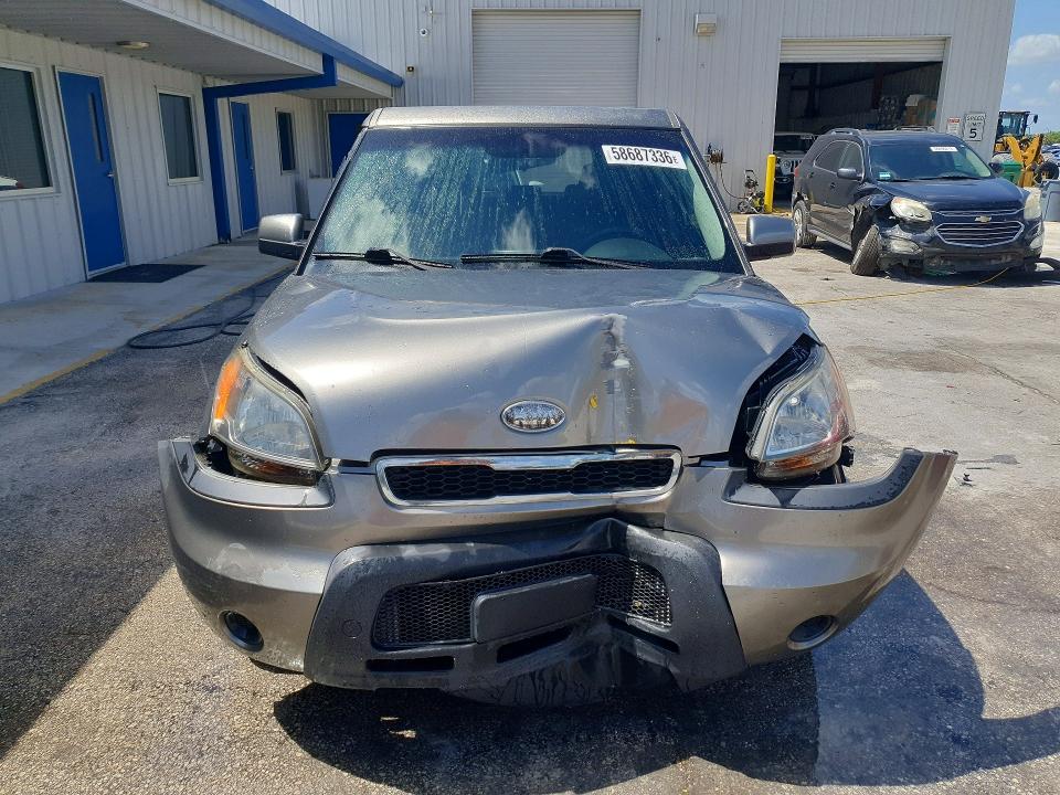 2010 Kia Soul VIN KNDJT2A29A7163732 COPART salvage auction — FRONT END, FL - CERT OF TITLE SLVG REBUILDABLE, sold $575 on 2026-07-15 (photo 5)