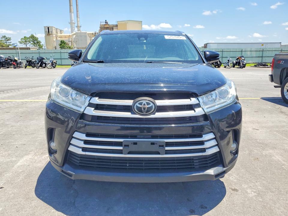 2019 Toyota VIN 5TDKZRFH4KS349971 COPART salvage auction — HAIL, Ok - Certificate Of Title, sold $15,700 on 2026-07-08 (photo 5)
