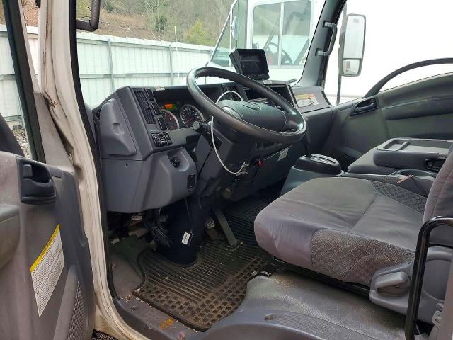2011 Isuzu Nqr VIN JALE5W164B7901443 COPART salvage auction — MECHANICAL, Wv - Certificate Of Title, sold $1,250 on 2026-07-30 (photo 8)