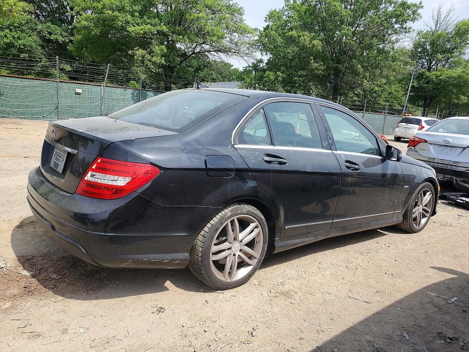 2012 Mercedes-benz C class VIN WDDGF4HBXCA622829 COPART salvage auction — MECHANICAL, MD - PARTS ONLY-NO TITLE LETTER, sold $100 on 2026-08-11 (photo 3)