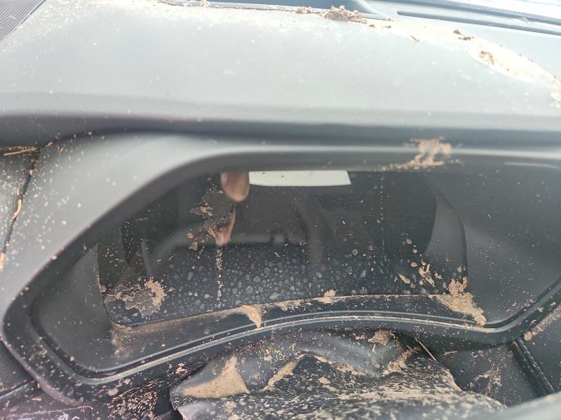 2025 Toyota Highlander VIN 5TDAAAB54SS081195 COPART salvage auction — FRONT END, MI - CERT OF TITLE-FLOOD VEHICLE, sold $4,650 on 2026-07-23 (photo 9)