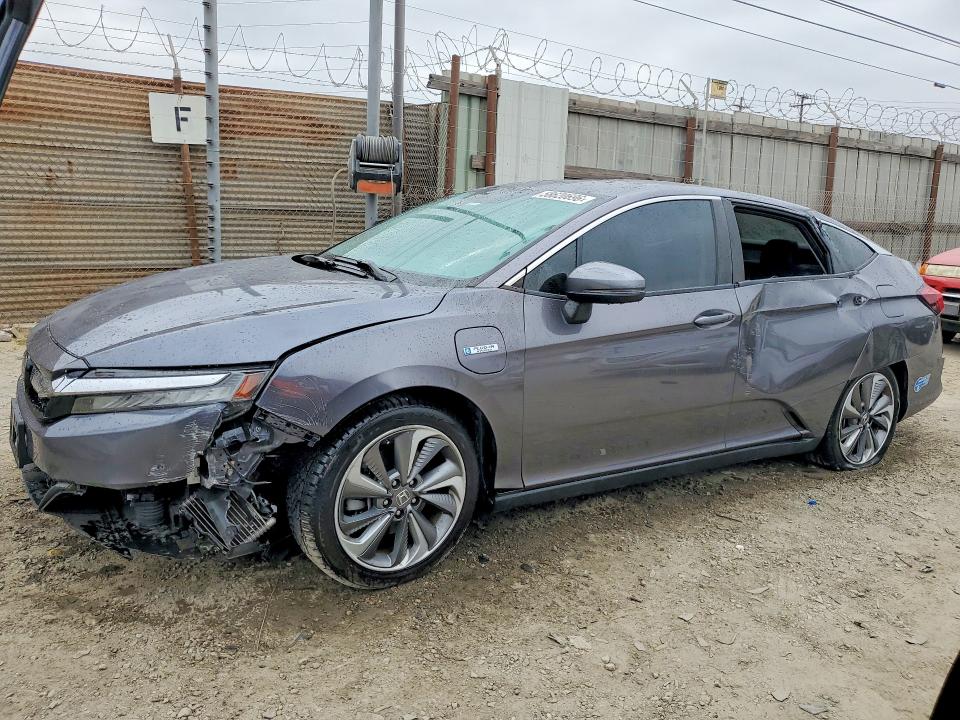 2021 Honda Clarity VIN JHMZC5F19MC000738 COPART salvage auction — FRONT END, Ca - Salvage Certificate, sold $2,750 on 2026-07-20 (photo 1)