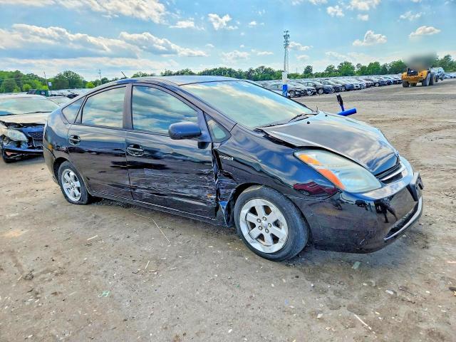 2006 Toyota Prius VIN JTDKB20U863144503 COPART salvage auction — FRONT END, VA - CERT OF TITLE - SALVAGE, sold $375 on 2026-07-08 (photo 4)