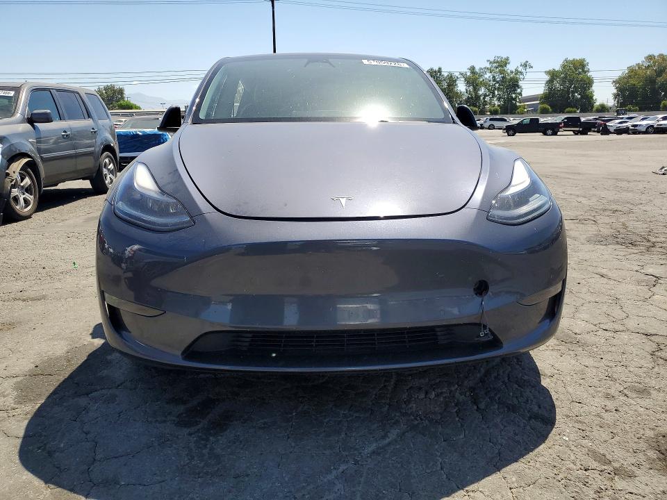 2022 Tesla Model y VIN 7SAYGDEF6NF491365 COPART salvage auction — REAR END, Ca - Salvage Certificate, sold $9,700 on 2026-07-16 (photo 5)