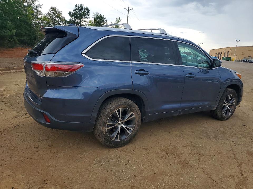 2016 Toyota Highlander VIN 5TDKKRFH7GS504993 COPART salvage auction — UNDERCARRIAGE, Sc - Cert Of Title-Salvage, sold $3,200 on 2026-07-31 (photo 3)