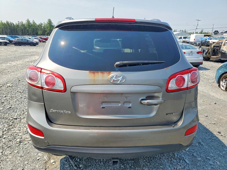 2012 Hyundai Santa fe VIN 5XYZHDAG7CG144341 COPART salvage auction — MINOR DENT/SCRATCHES, Ns - Cert Of Registration, sold $1,100 on 2026-07-09 (photo 6)