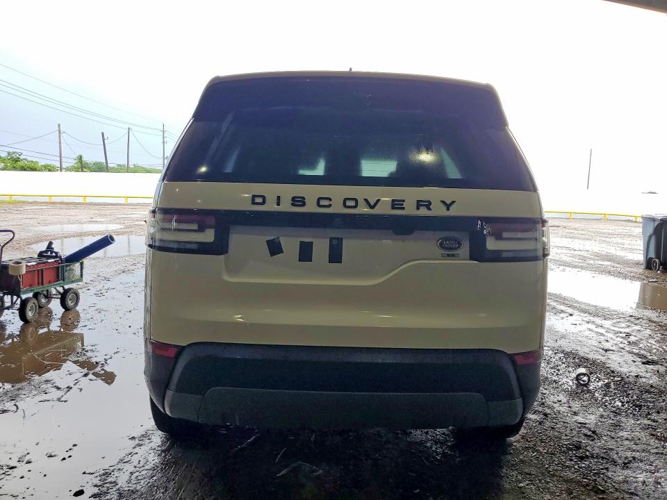2017 Land rover Discovery VIN SALRGBBV3HA024539 COPART salvage auction — MINOR DENT/SCRATCHES, Tx - Certificate Of Title, sold $5,750 on 2026-07-09 (photo 6)
