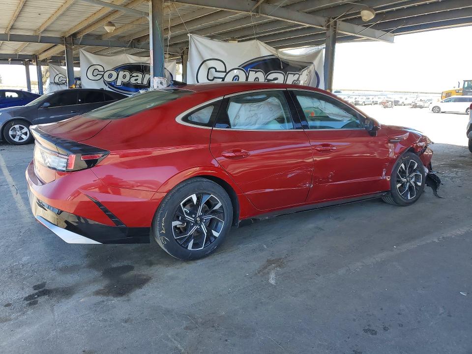 2025 Hyundai Sonata VIN KMHL64JA1SA467981 COPART salvage auction — FRONT END, AZ - CERT OF TITLE- NON REPAIR, sold $6,300 on 2026-07-13 (photo 3)