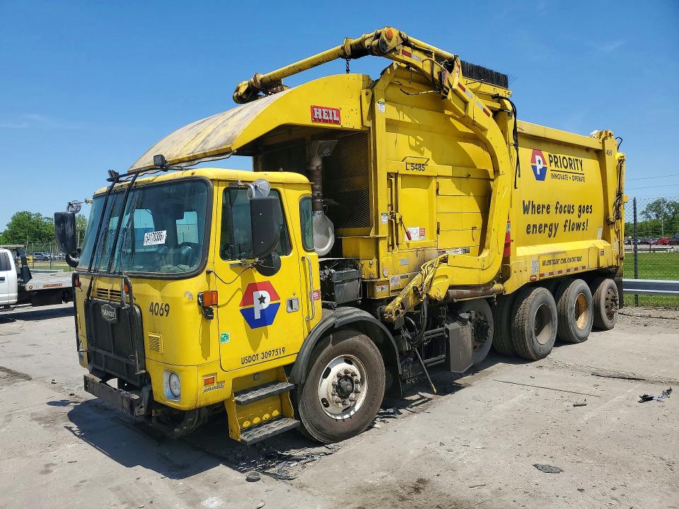 2022 Autc Expeditor VIN 5VCACSEF6NC238142 COPART salvage auction — ROOF, OH - CERT OF TITLE-SALVAGE, sold $250 on 2026-07-29 (photo 1)