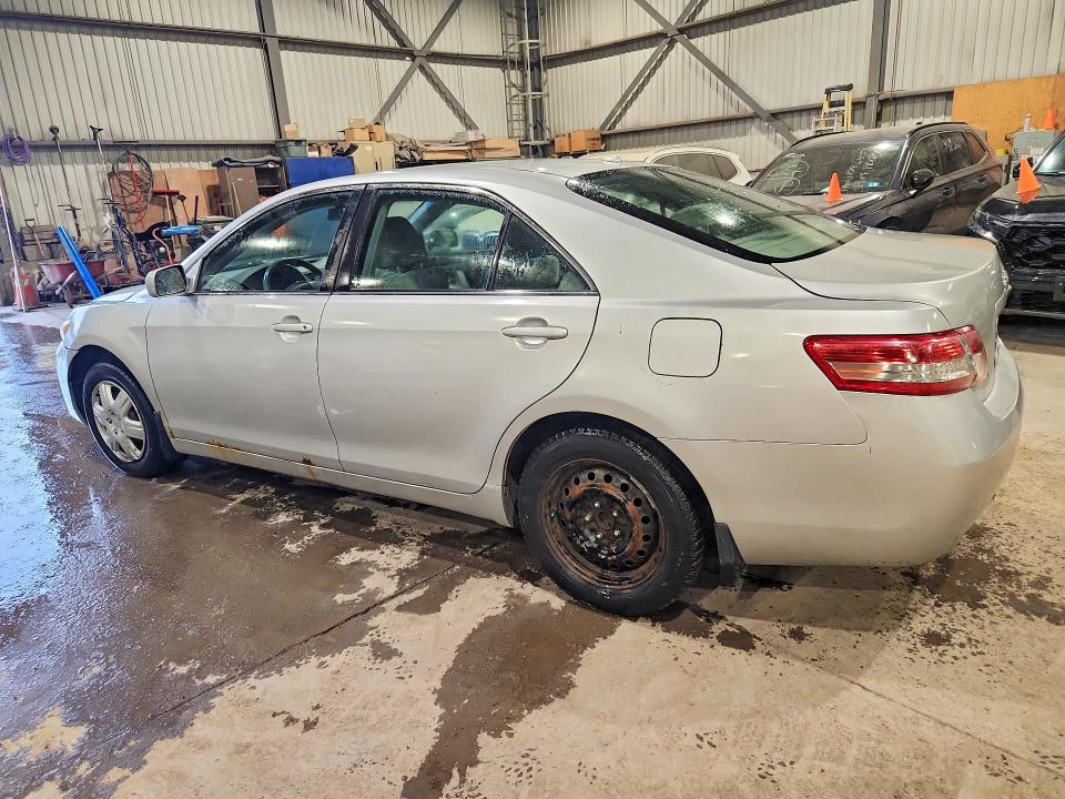 2011 Toyota Camry VIN 4T1BF3EK9BU165474 COPART salvage auction — MINOR DENT/SCRATCHES, Qc - Aucune Mention, sold $1,050 on 2026-07-03 (photo 2)