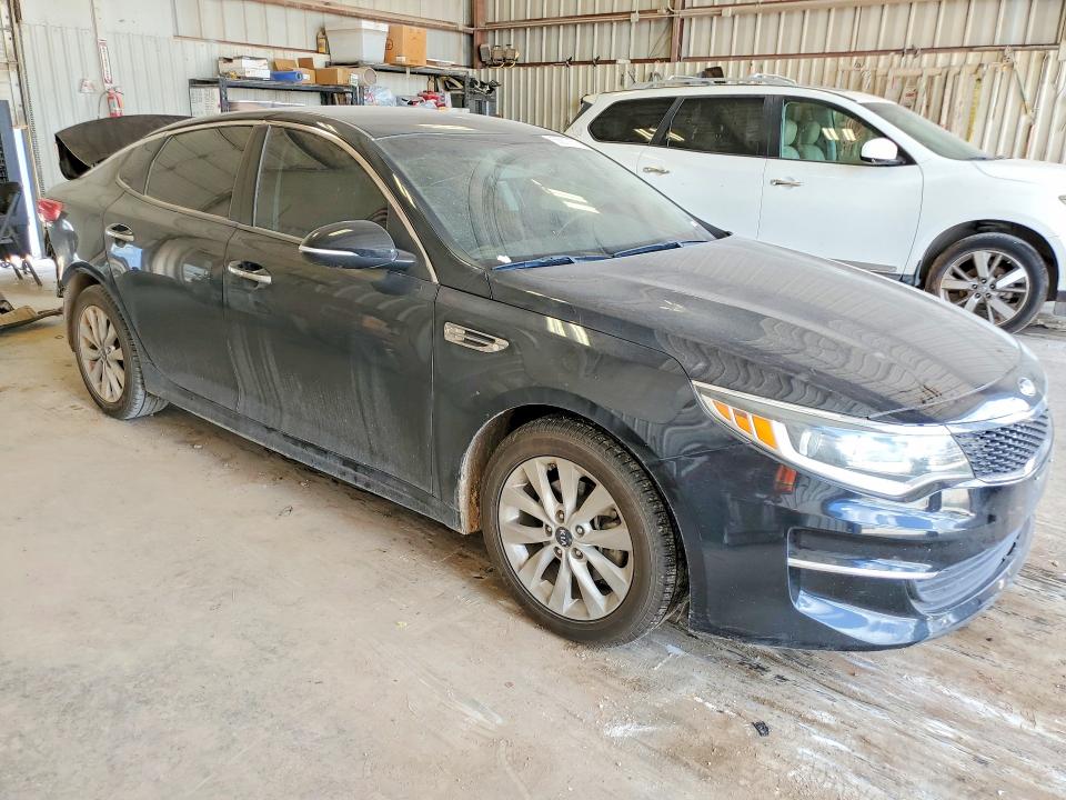 2018 Kia Optima VIN 5XXGT4L36JG253035 COPART salvage auction — REAR END, Tx - Salvage Vehicle Title, sold $1,450 on 2026-07-31 (photo 4)