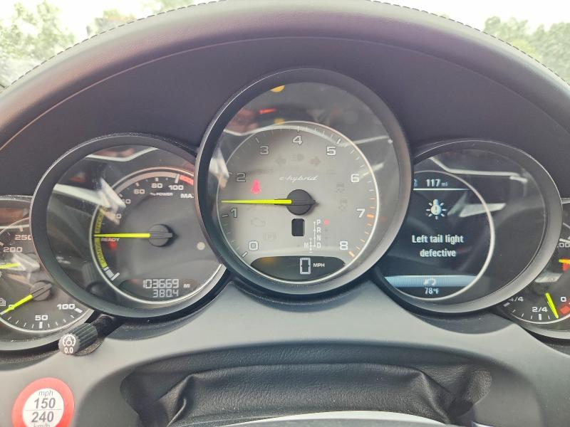 2015 Porsche Cayenne VIN WP1AE2A24FLA50214 COPART salvage auction — REAR END, KY - CERT OF TITLE-SALVAGE, sold $6,200 on 2026-07-30 (photo 9)