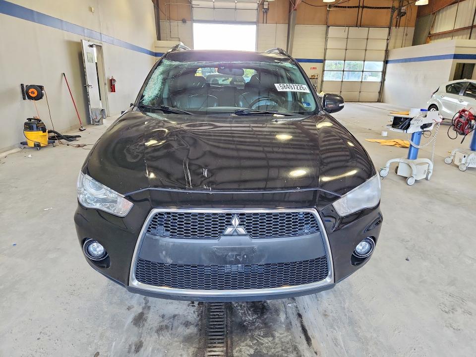 2010 Mitsubishi Outlander VIN JA4JS4AX6AZ014350 COPART salvage auction — FRONT END, Va - Certificate Of Title, sold $325 on 2026-07-10 (photo 5)