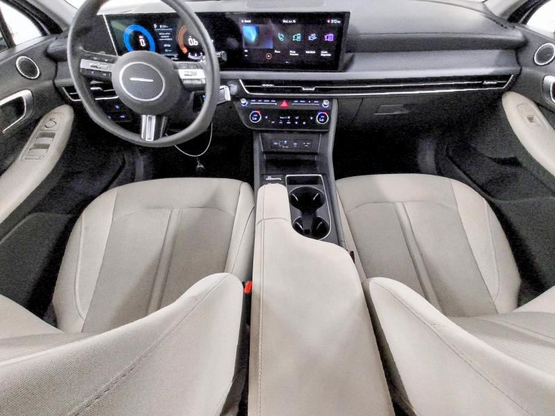 2025 Hyundai Sonata VIN KMHL64JA7SA466429 COPART salvage auction — REAR END, AZ - CERT OF TITLE - SALVAGE, sold $8,300 on 2026-07-15 (photo 8)