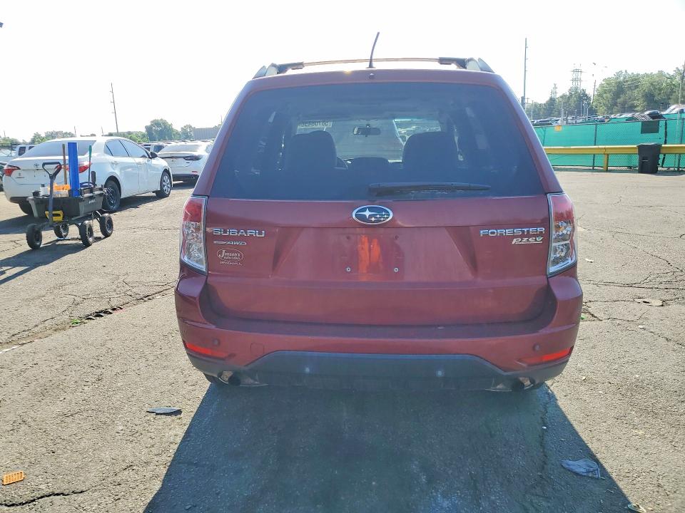 2011 Subaru Forester VIN JF2SHADC4BH706731 COPART salvage auction — MINOR DENT/SCRATCHES, Co - Dis/Dlr/Exp Only Clean Title, sold $450 on 2026-07-21 (photo 6)