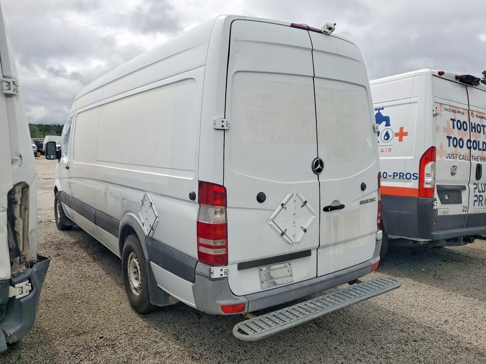 2012 Mercedes-benz VIN WD3PE8CB7C5610328 COPART salvage auction — MINOR DENT/SCRATCHES, Ga - Certificate Of Title (P), sold $2,950 on 2026-07-29 (photo 2)