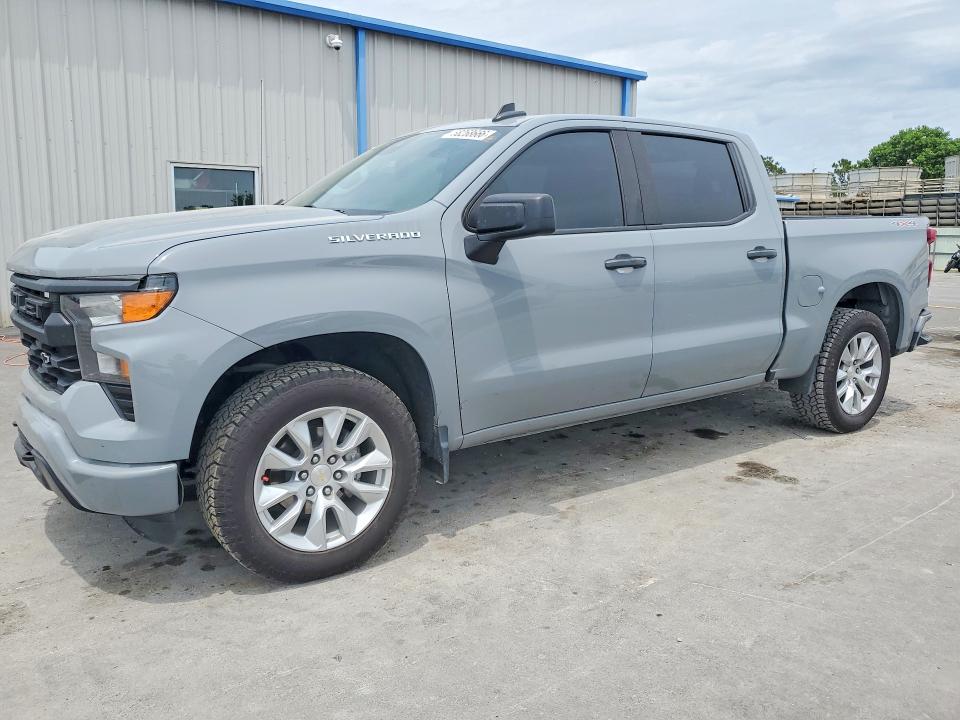 2024 Chevrolet Silverado VIN 3GCPDBEK3RG181001 — COPART salvage auction photo