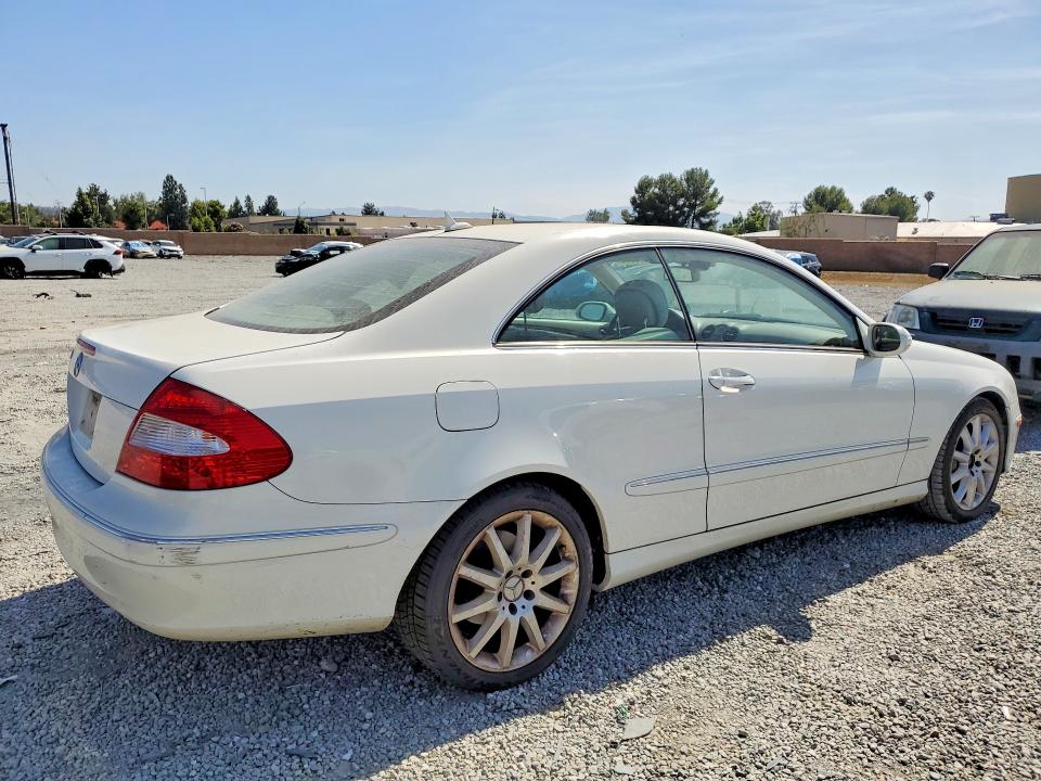 2007 Mercedes-benz Clk-class VIN WDBTJ56H17F221150 COPART salvage auction — SIDE, Ca - Dis/Dlr/Exp Only Clean Title, sold $400 on 2026-07-08 (photo 3)