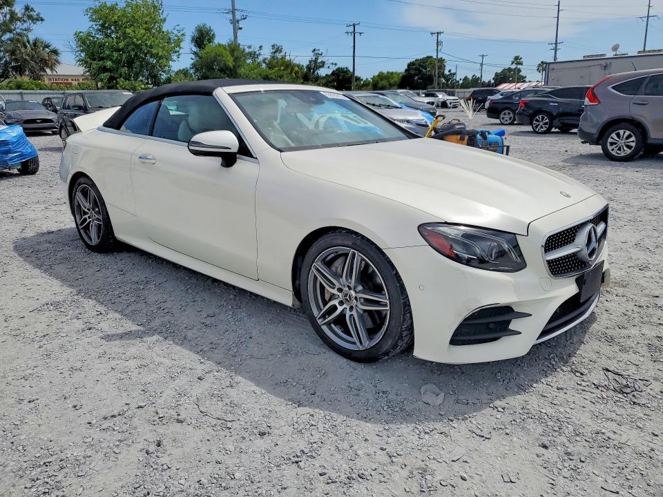 2018 Mercedes-benz E-klasse VIN WDD1K6FB2JF041146 COPART salvage auction — REAR END, FL - CERT OF TITLE SLVG REBUILDABLE, sold $7,900 on 2026-07-28 (photo 4)