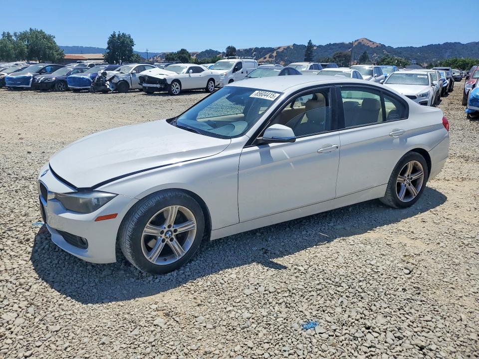 2013 BMW 3er VIN WBA3B1C50DF462207 COPART salvage auction — SIDE, Ca - Salvage Certificate, sold $1,750 on 2026-07-14 (photo 1)
