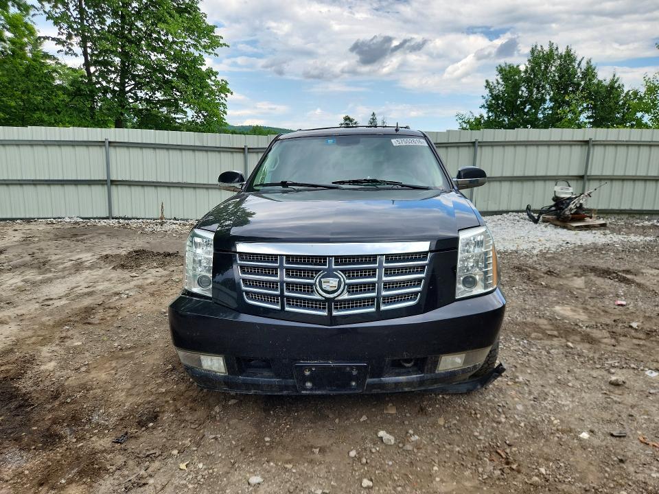 2011 Cadillac Escalade VIN 1GYS4BEF5BR356135 COPART salvage auction — FRONT END, Vt - Certificate Of Title, sold $400 on 2026-07-24 (photo 5)