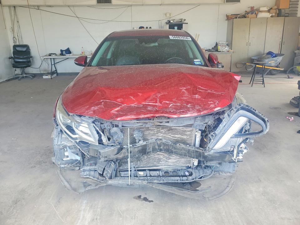 2019 Kia Optima VIN 5XXGT4L34KG284950 COPART salvage auction — FRONT END, Tx - Salvage Vehicle Title, sold $1,550 on 2026-07-31 (photo 5)