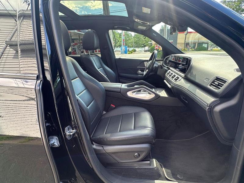2022 Mercedes-benz Gle VIN 4JGFB4KB4NA715435 COPART salvage auction — MINOR DENT/SCRATCHES, In - Certificate Of Title (P), sold $31,500 on 2026-07-16 (photo 8)