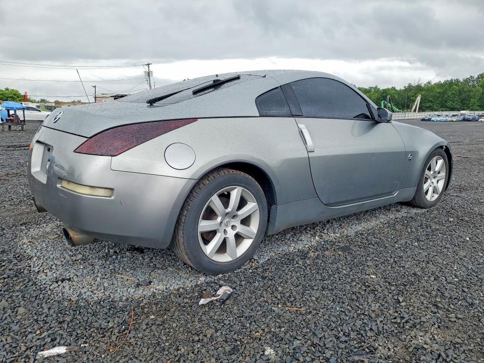 2005 Nissan 350z VIN JN1AZ34D45M607921 COPART salvage auction — MINOR DENT/SCRATCHES, Nj - Certificate Of Title, sold $1,550 on 2026-07-14 (photo 3)