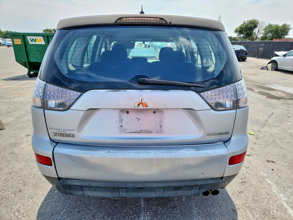 2007 Mitsubishi Outlander VIN JA4MS31X27Z005077 COPART salvage auction — FRONT END, FL - CERT OF TITLE SLVG REBUILDABLE, sold $350 on 2026-07-09 (photo 6)