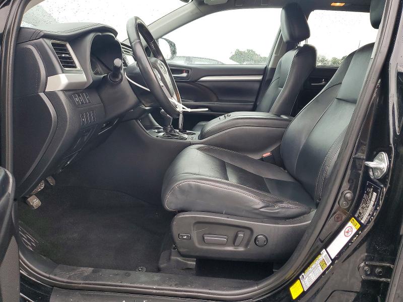 2019 Toyota Highlander VIN 5TDKZRFH8KS573194 COPART salvage auction — MINOR DENT/SCRATCHES, Fl - Certificate Of Title, sold $12,900 on 2026-07-24 (photo 7)