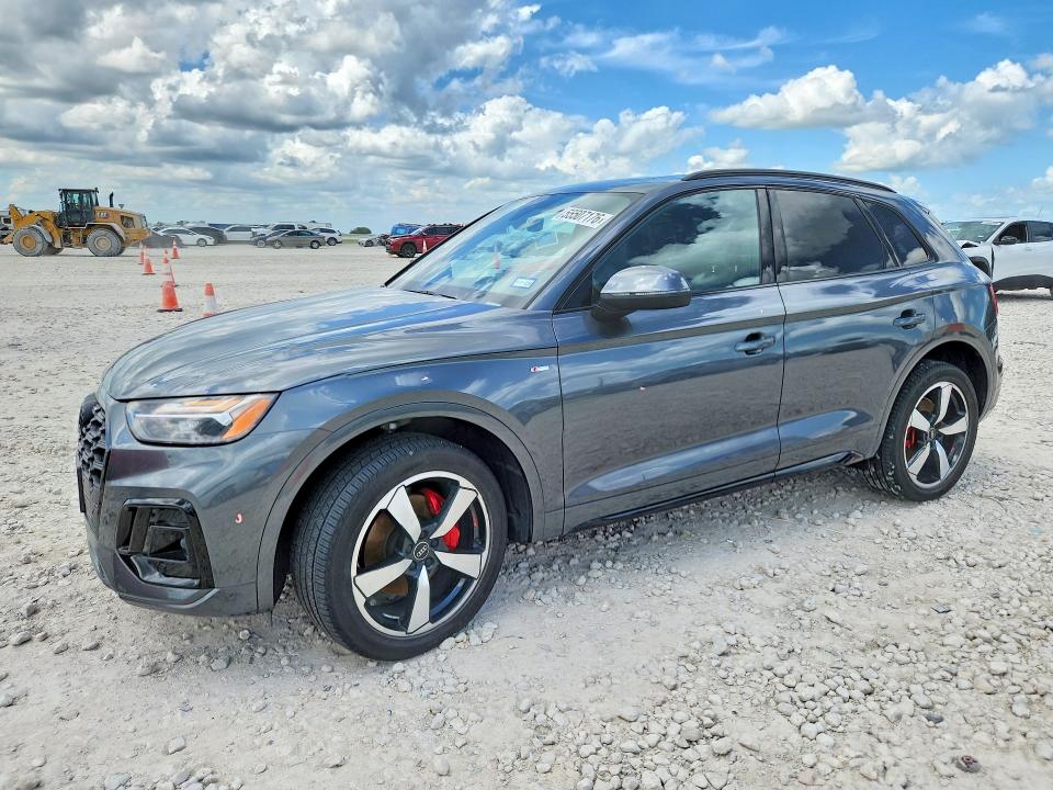 2024 Audi Q5 VIN WA1EAAFY0R2034795 — COPART salvage auction photo