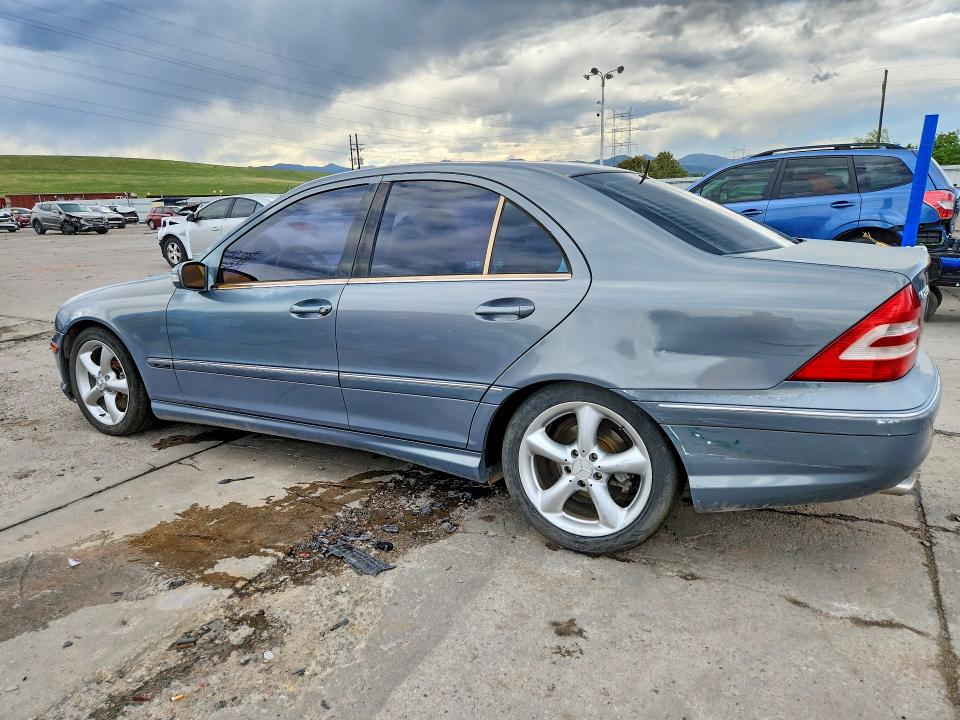 2006 Mercedes-benz C-klasse VIN WDBRF52H56F736796 COPART salvage auction — FRONT END, Co - Public - Salvage Title, sold $275 on 2026-08-03 (photo 2)