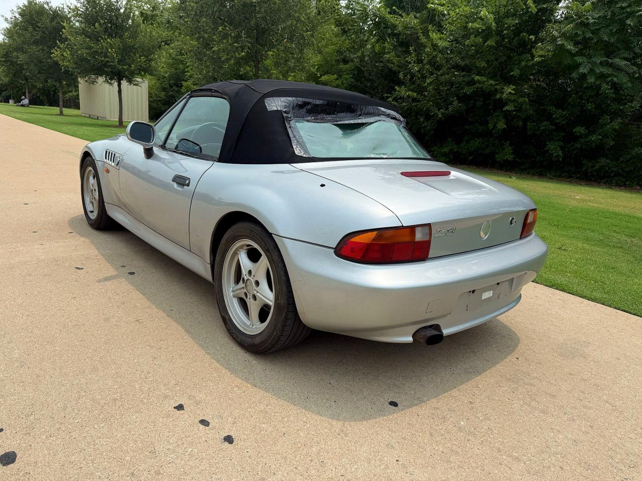 1997 BMW Z3 VIN WBACH71070LA33590 COPART salvage auction — Minor Dent/Scratches, OK - CERTIFICATE OF TITLE (P), sold $1,600 on 2026-06-30 (photo 3)