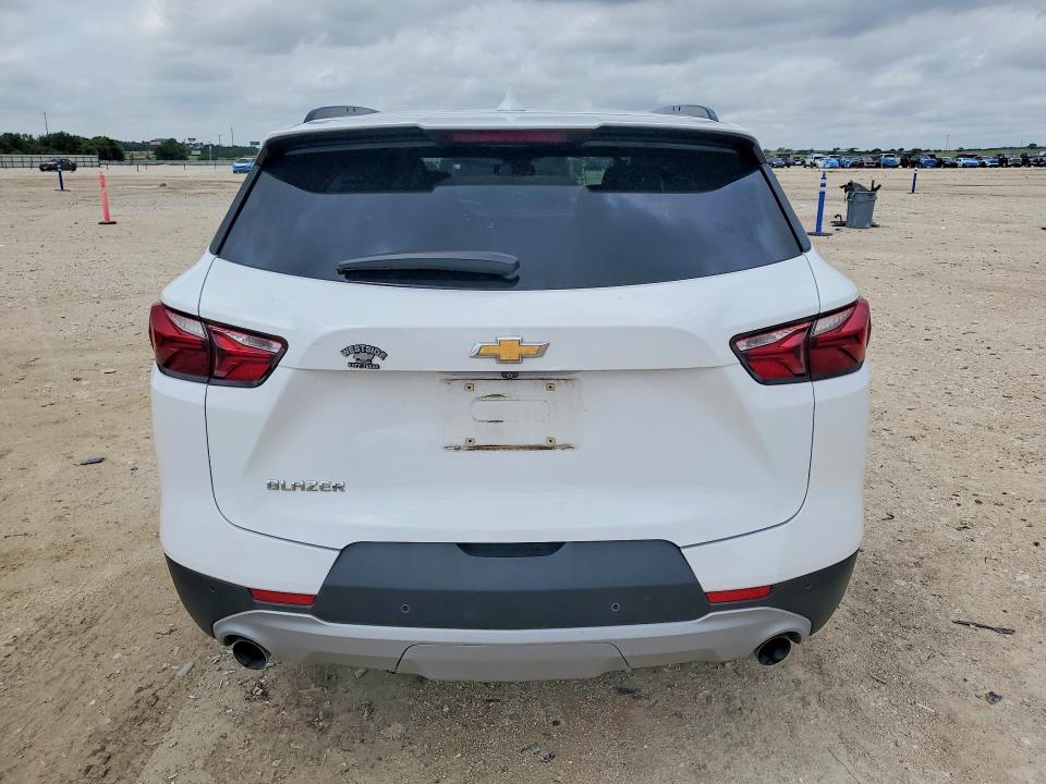 2019 Chevrolet Blazer VIN 3GNKBBRA1KS687292 COPART salvage auction — FRONT END, Tx - Salvage Vehicle Title, sold $4,300 on 2026-07-02 (photo 6)