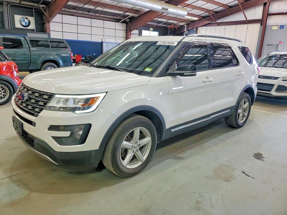 2016 Ford Explorer VIN 1FM5K8D86GGA09085 COPART salvage auction — MINOR DENT/SCRATCHES, Vt - Certificate Of Title, sold $3,650 on 2026-07-03 (photo 1)