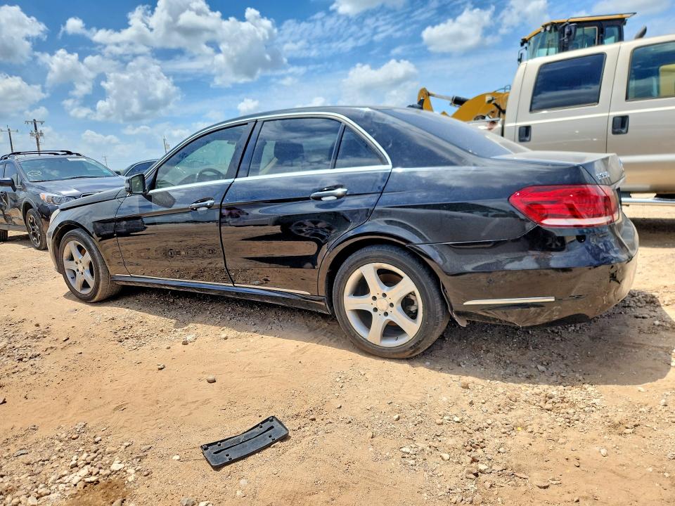 2014 Mercedes-benz VIN WDDHF5KB1EA849798 COPART salvage auction — MINOR DENT/SCRATCHES, Tx - Certificate Of Title (P), sold $1,200 on 2026-07-30 (photo 2)