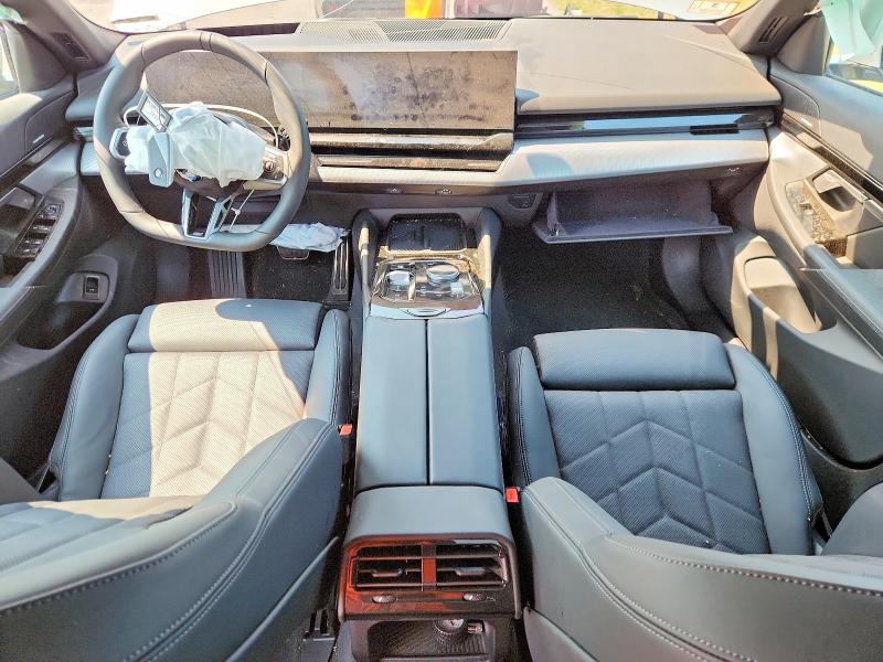 2026 BMW 5 series VIN WBA53FJ05TCX46233 COPART salvage auction — FRONT END, AZ - CERT OF TITLE - SALVAGE, sold $35,750 on 2026-07-27 (photo 8)
