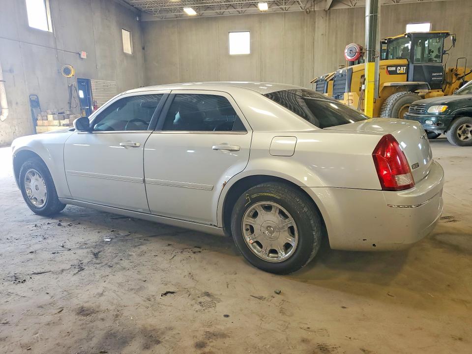 2005 Chrysler 300 VIN 2C3JA53GX5H556153 COPART salvage auction — SIDE, Mn - Cert Of Title-Salvage, sold $525 on 2026-07-28 (photo 2)
