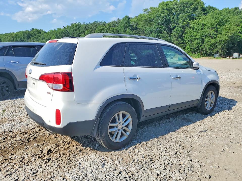 2015 Kia Sorento VIN 5XYKT4A79FG585599 COPART salvage auction — MINOR DENT/SCRATCHES, Ri - Certificate Of Title (P), sold $2,800 on 2026-07-30 (photo 3)