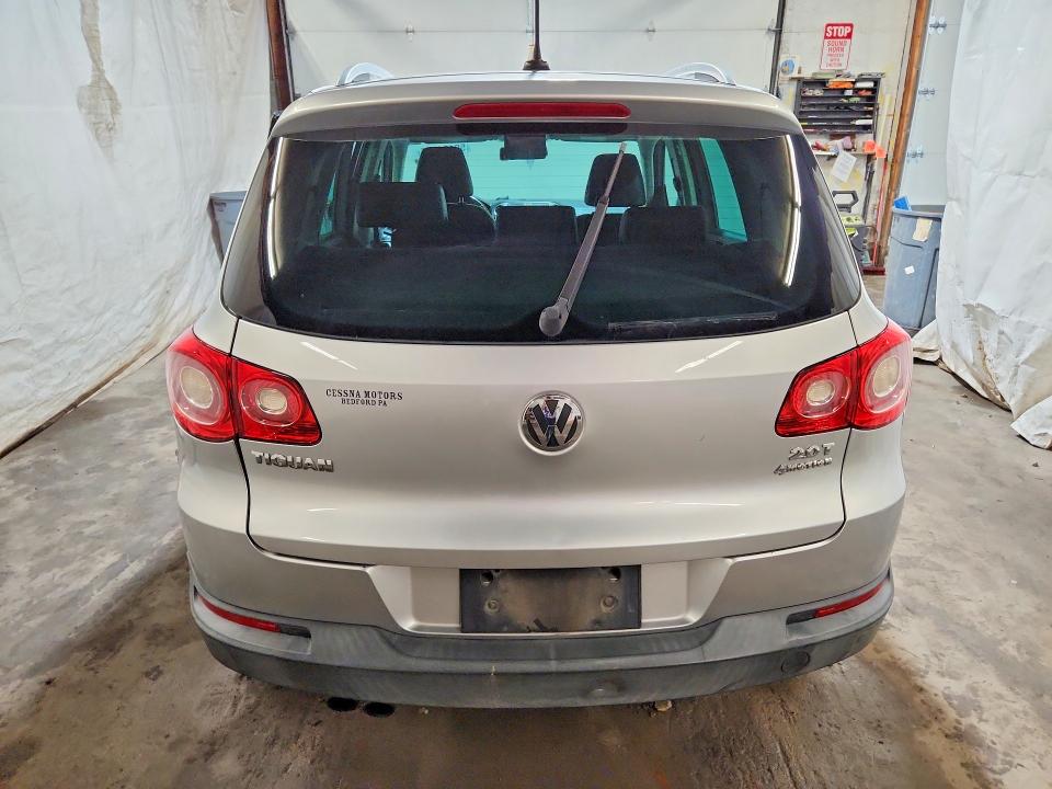 2011 Volkswagen Tiguan VIN WVGBV7AX0BW524260 COPART salvage auction — REAR END, Pa - Certificate Of Salvage, sold $550 on 2026-07-26 (photo 6)